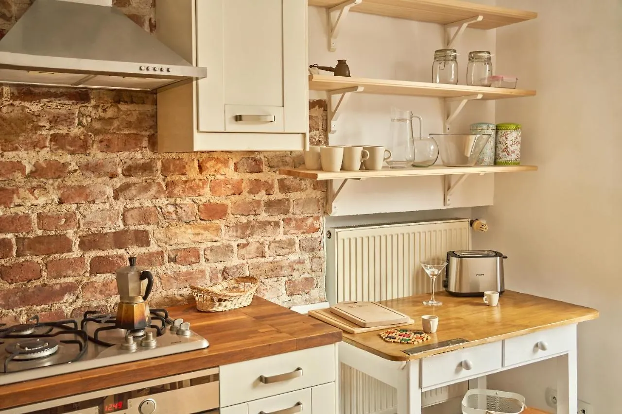 Stary Mokotow, Z Ogrodkiem Apartment Warsaw